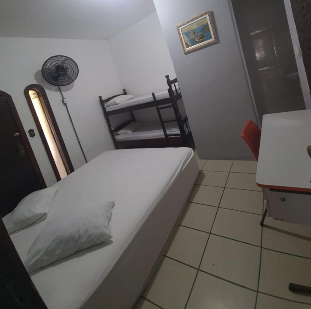 Hostel Praia Centro Itanhaém Rum bild