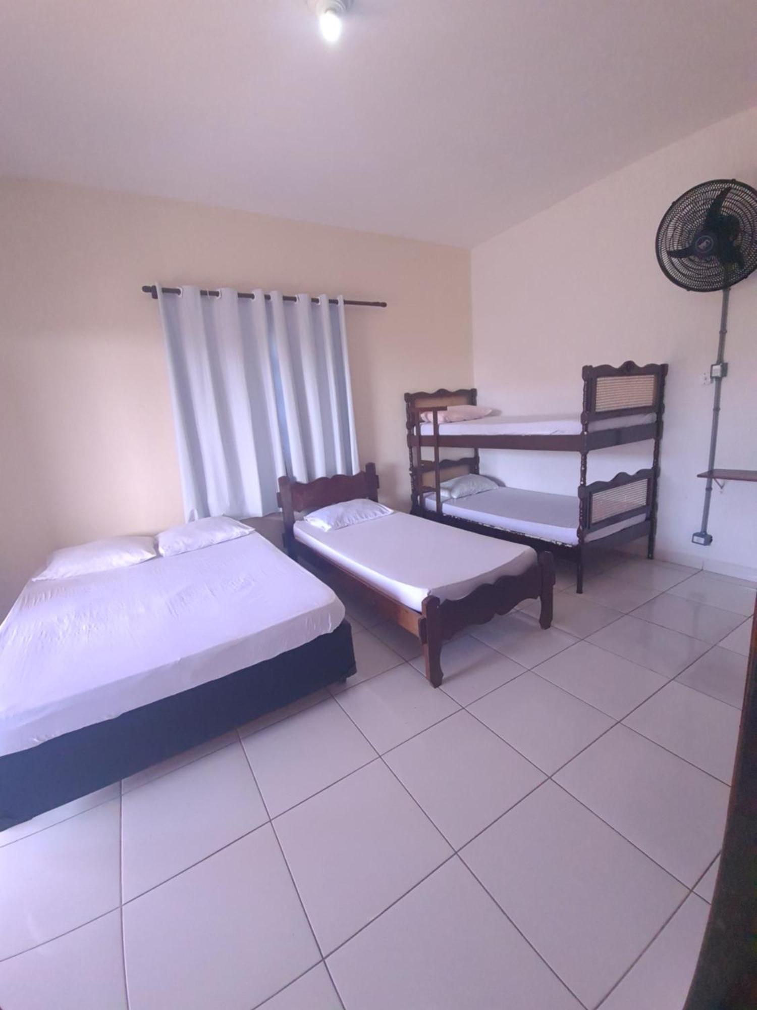 Hostel Praia Centro Itanhaém Rum bild